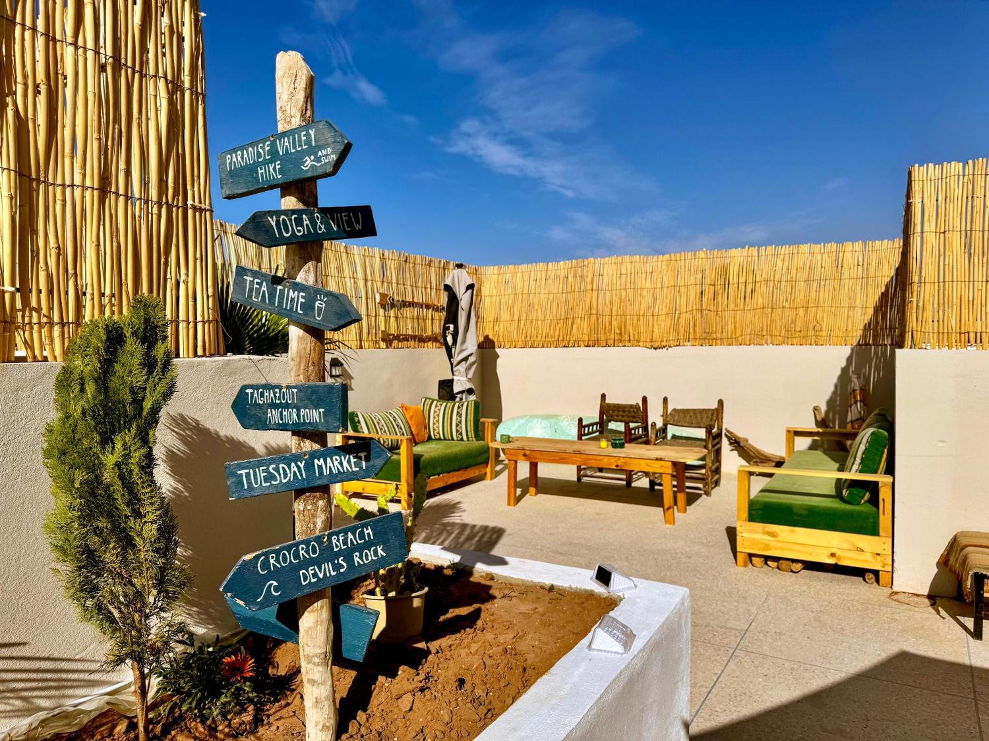 Ostello Ocean Surf House Tamraght Esterno foto